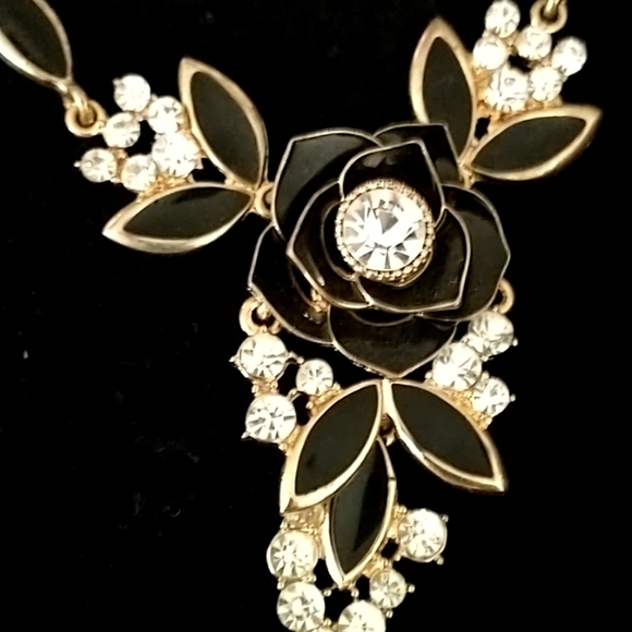 Black enameled and rhinestone necklace - Picture 2 of 3